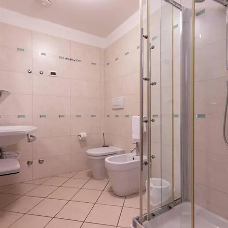 דירה Cozy In Bibiones Area